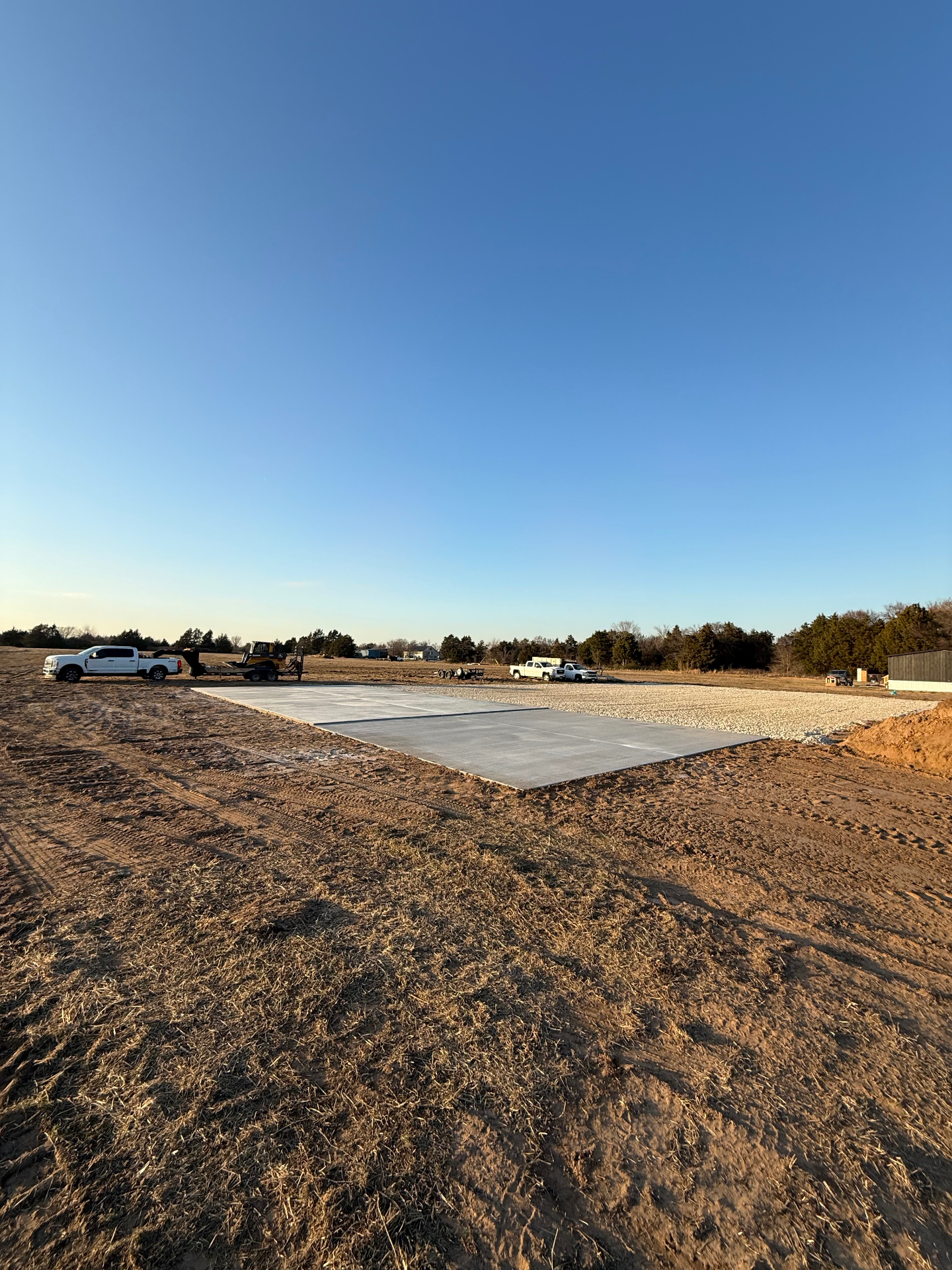 Building Slab Pad with Gravel Approach
