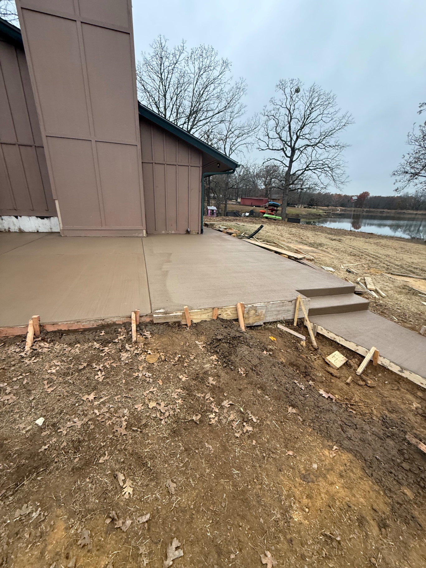 Lakeside Patio with Step-Down