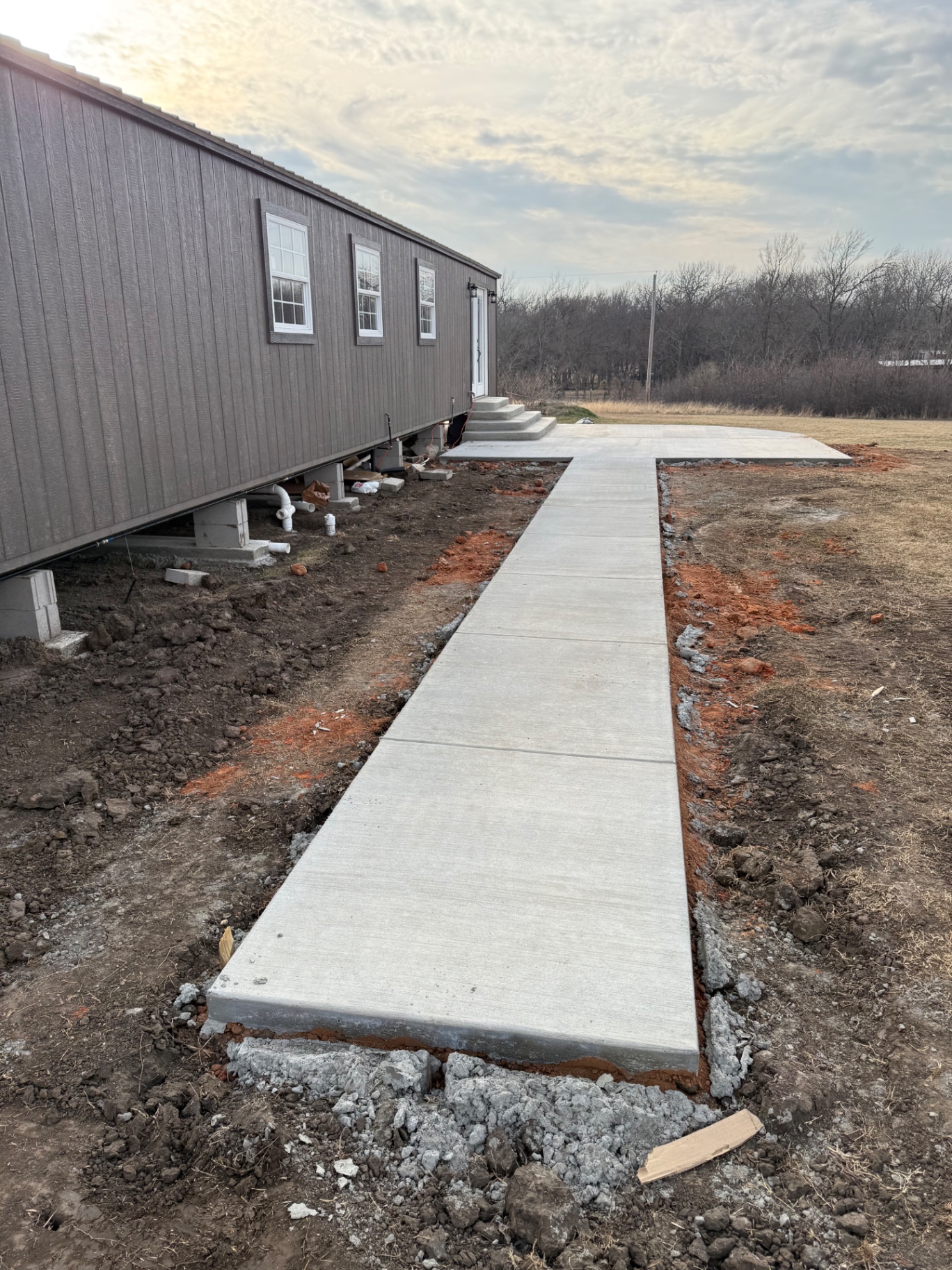 Mobile Home Walkway & Patio Pad